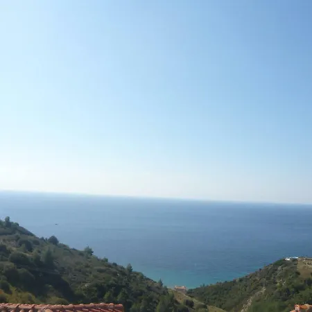 Magnificent View Summer House